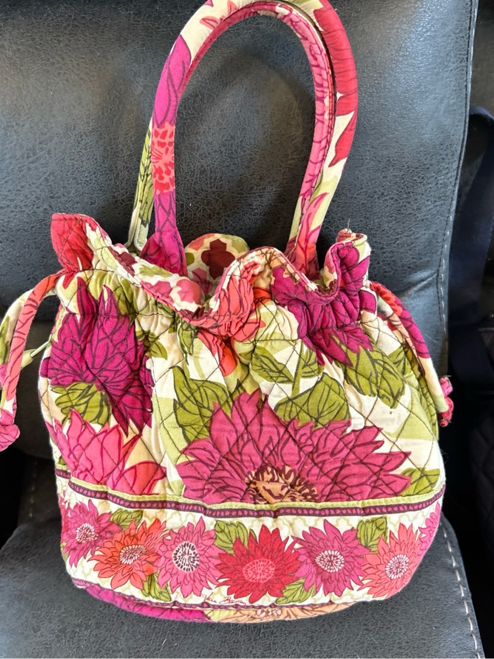 Vera Bradley Hello Dahlia Drawsting Buck bag - Pink & Green small